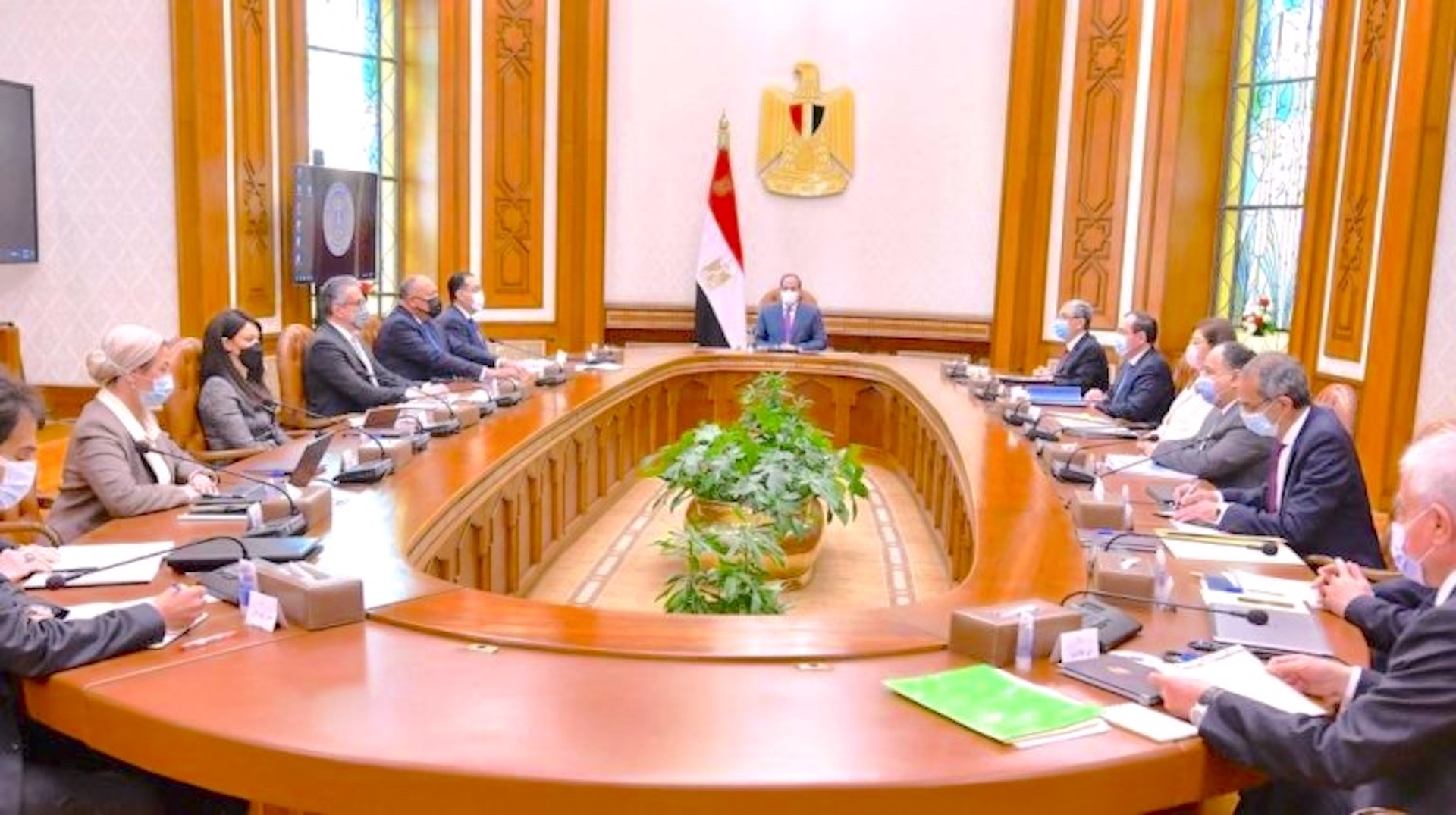 President Sisi reviews preparations for Egypt's hosting of COP 27